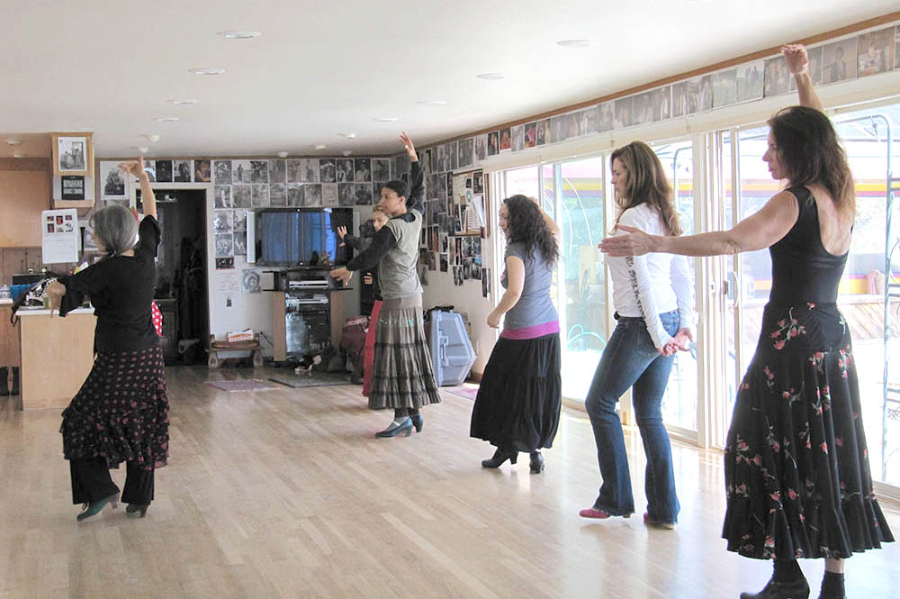 Flamenco Romántico Poolside Dance Studio